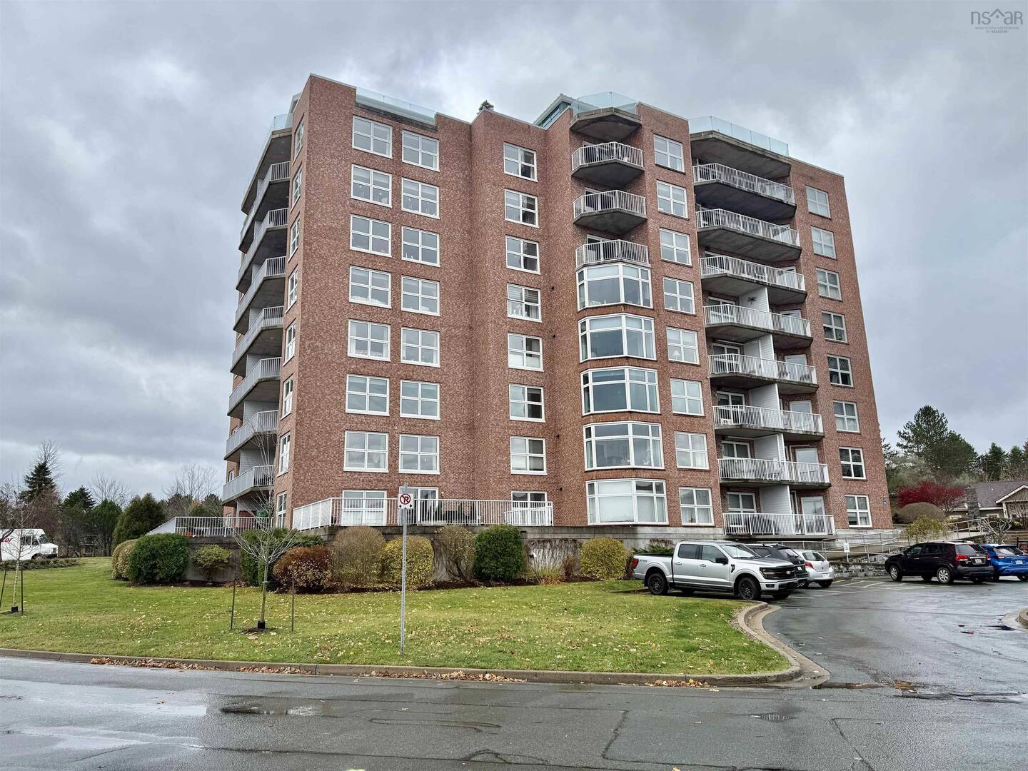 404 99 Waterfront Dr Bedford, NS B4A4K5