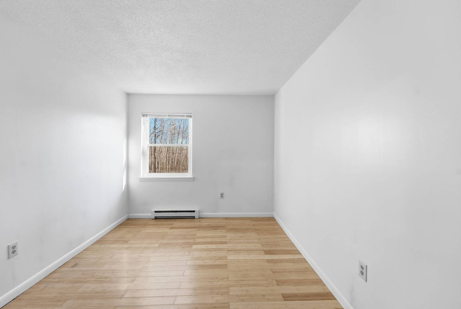 Unit D3 11 Apache Dr  Westerly, RI 02891