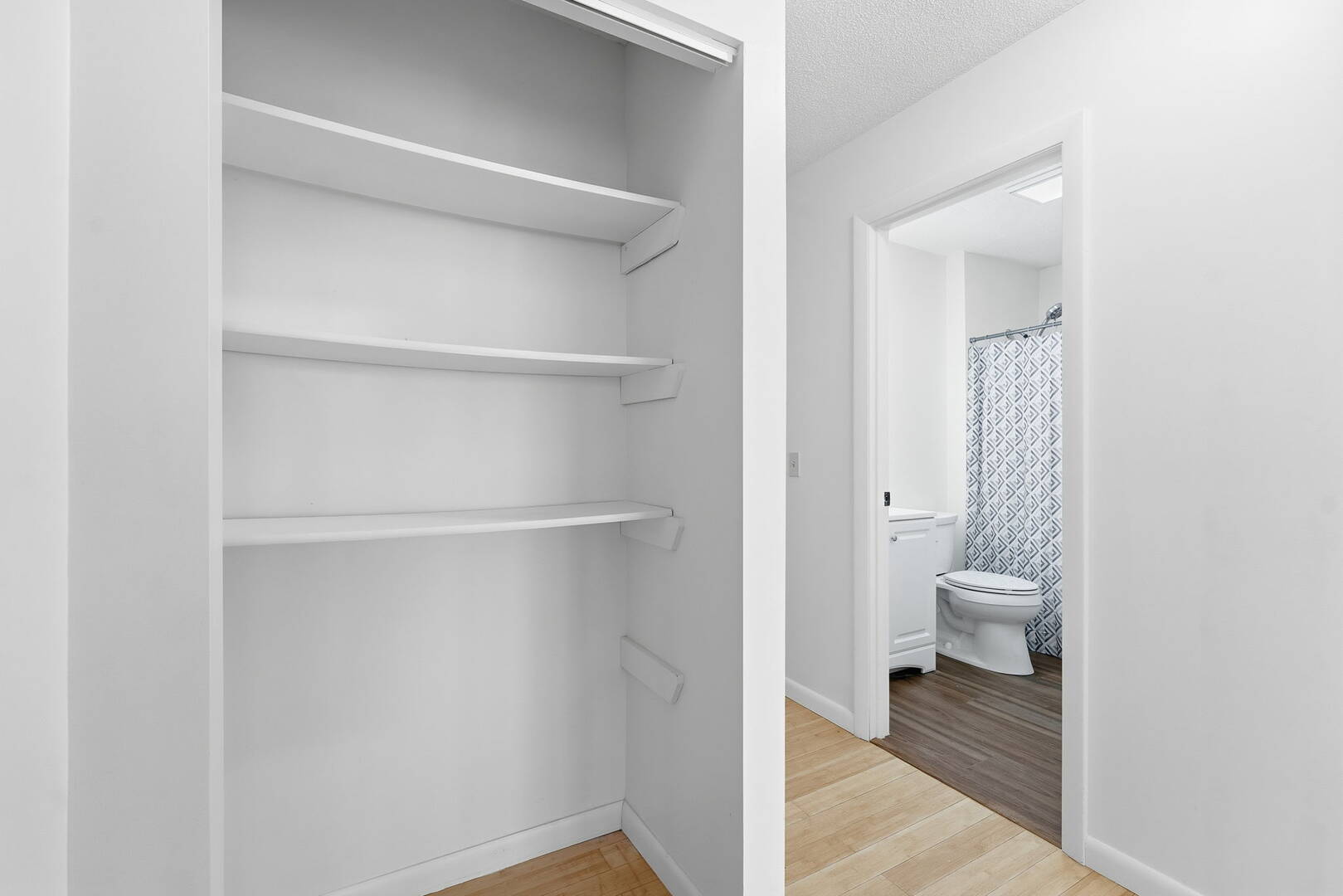 Unit D3 11 Apache Dr  Westerly, RI 02891