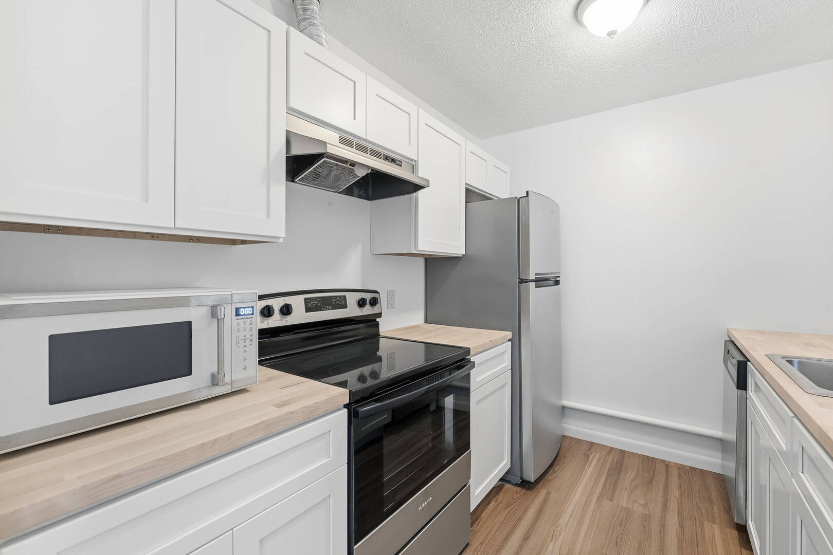 Unit D3 11 Apache Dr  Westerly, RI 02891