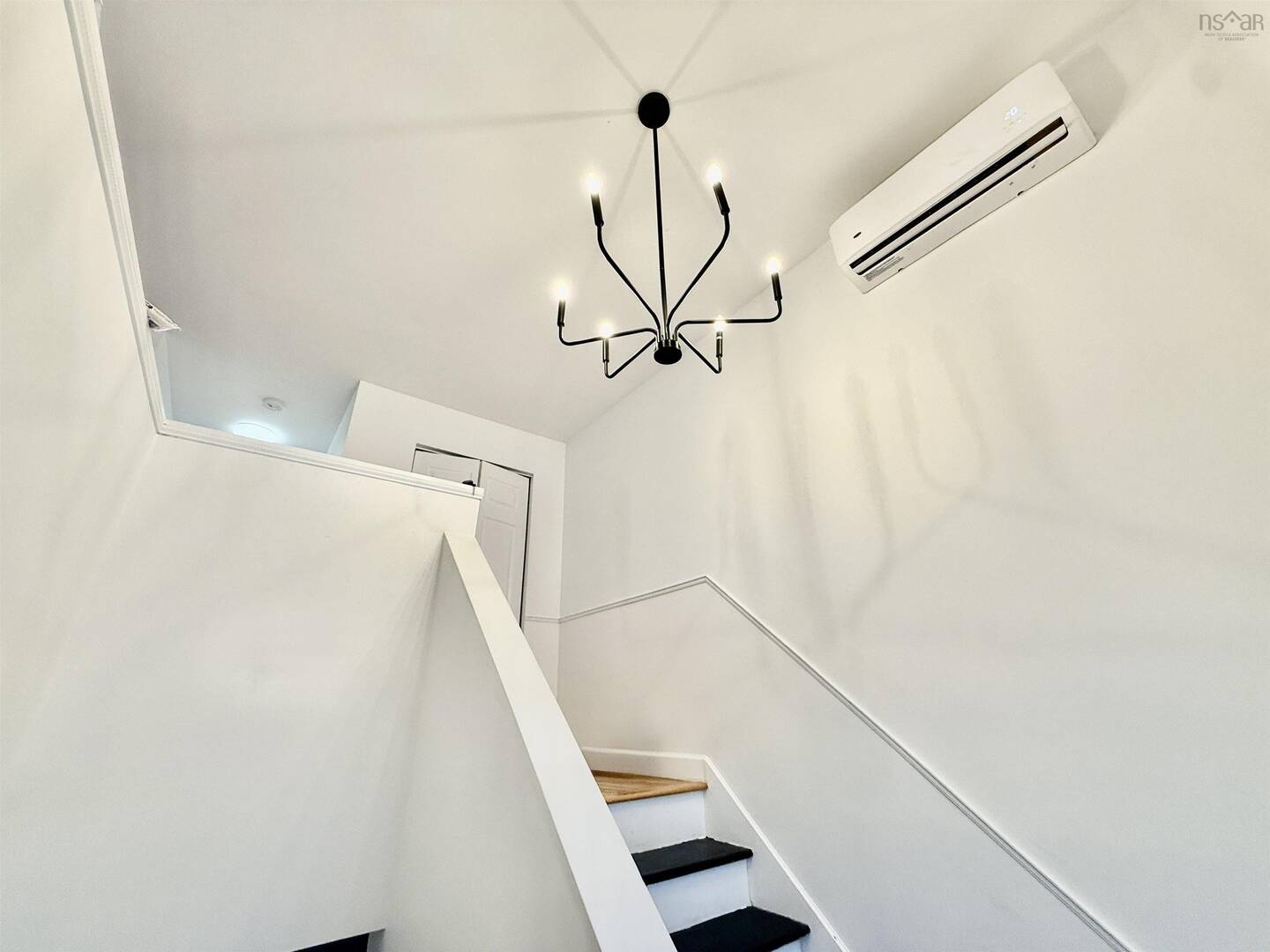 16 Mathers Timberlea, NS B3T1A4