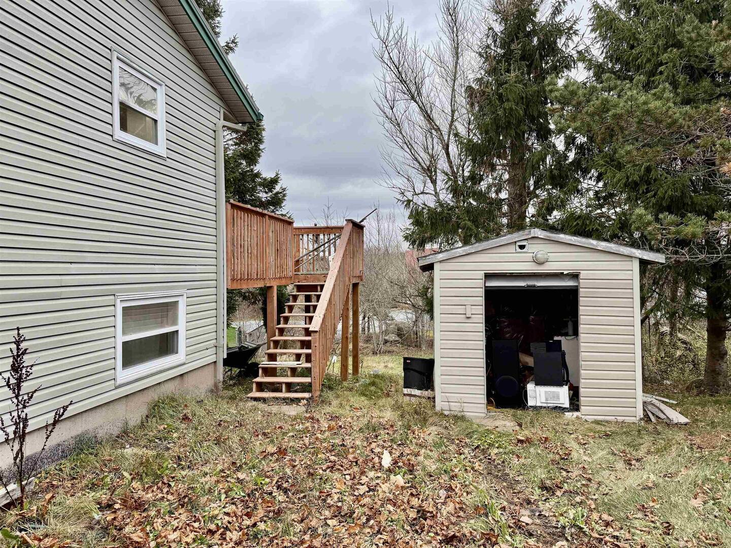 16 Mathers Timberlea, NS B3T1A4