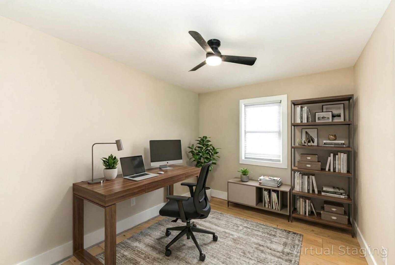 10640 Penn Dr., Carmel, IN 46280