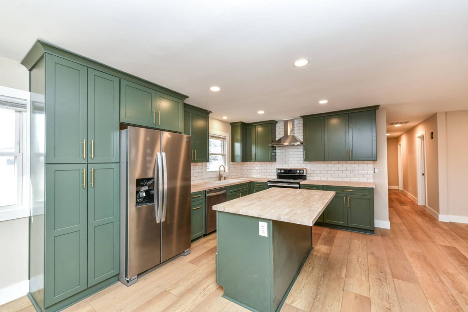 10640 Penn Dr., Carmel, IN 46280