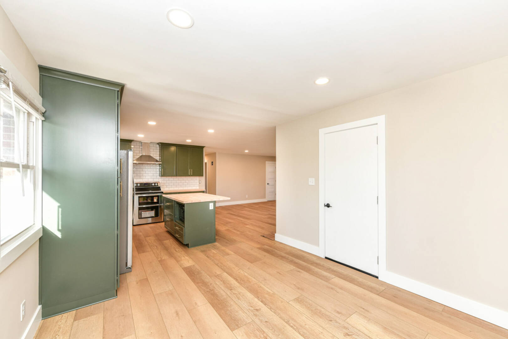 10640 Penn Dr., Carmel, IN 46280