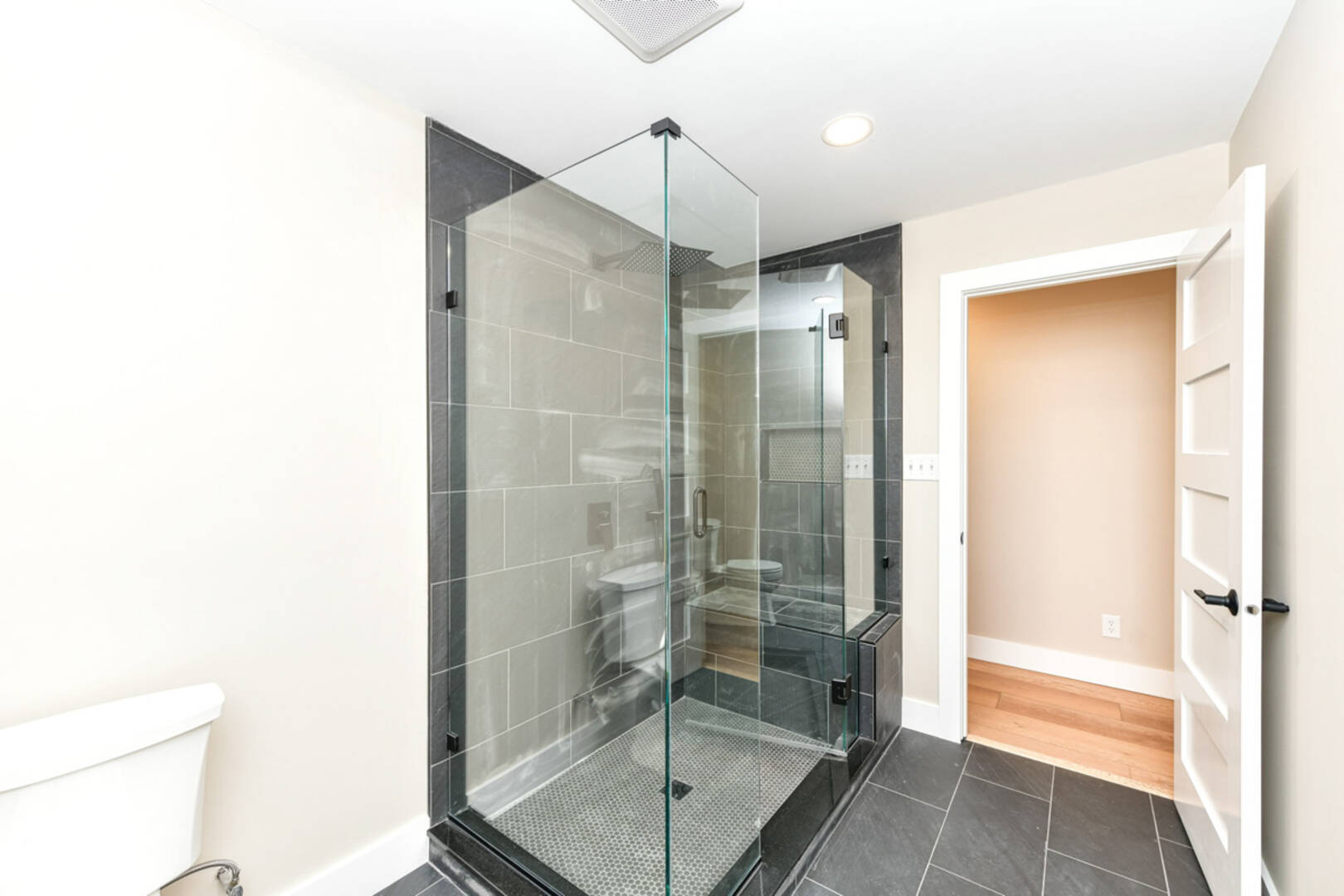 10640 Penn Dr., Carmel, IN 46280