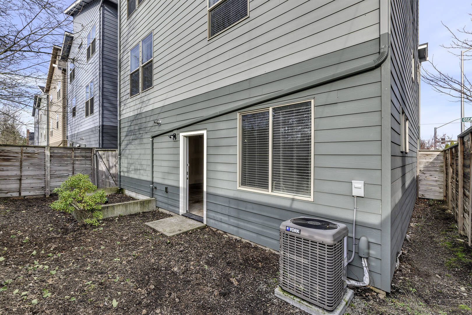 4718 SW Oscar Lane Beaverton, OR 97006