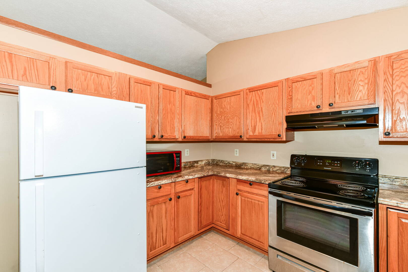 953 W. 25th St., Indpls, IN 46208