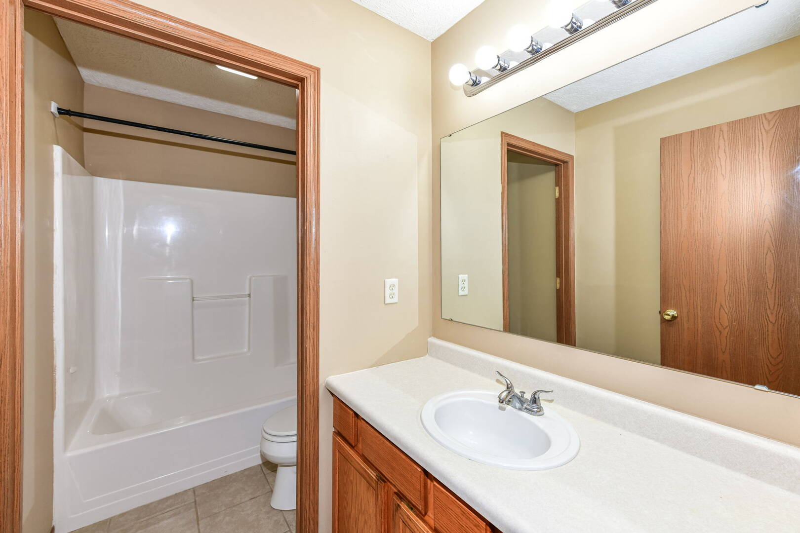 953 W. 25th St., Indpls, IN 46208