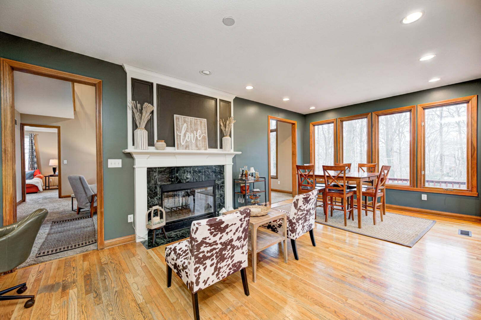 12214 Ridgeside Rd., Indianapolis, IN 46256