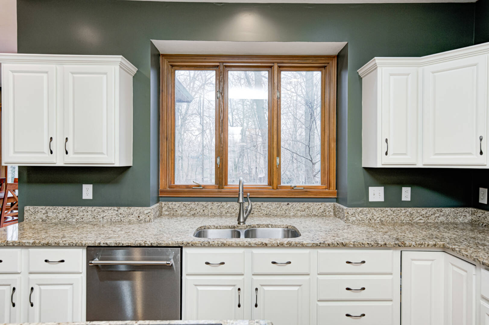 12214 Ridgeside Rd., Indianapolis, IN 46256