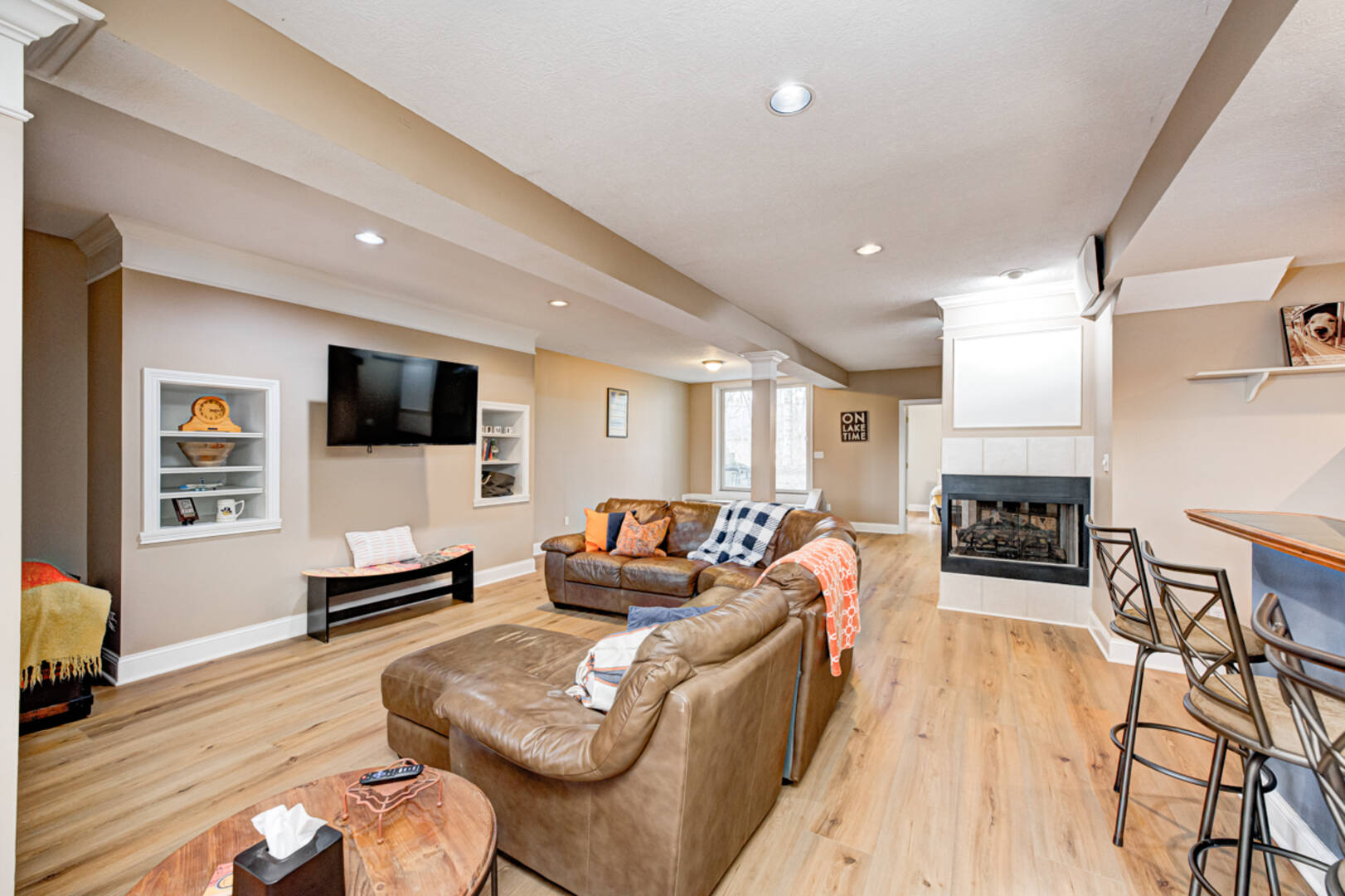 12214 Ridgeside Rd., Indianapolis, IN 46256