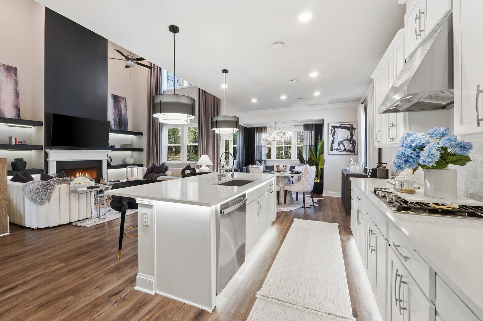 172 Aspen Hall Dr Canton, GA 30115