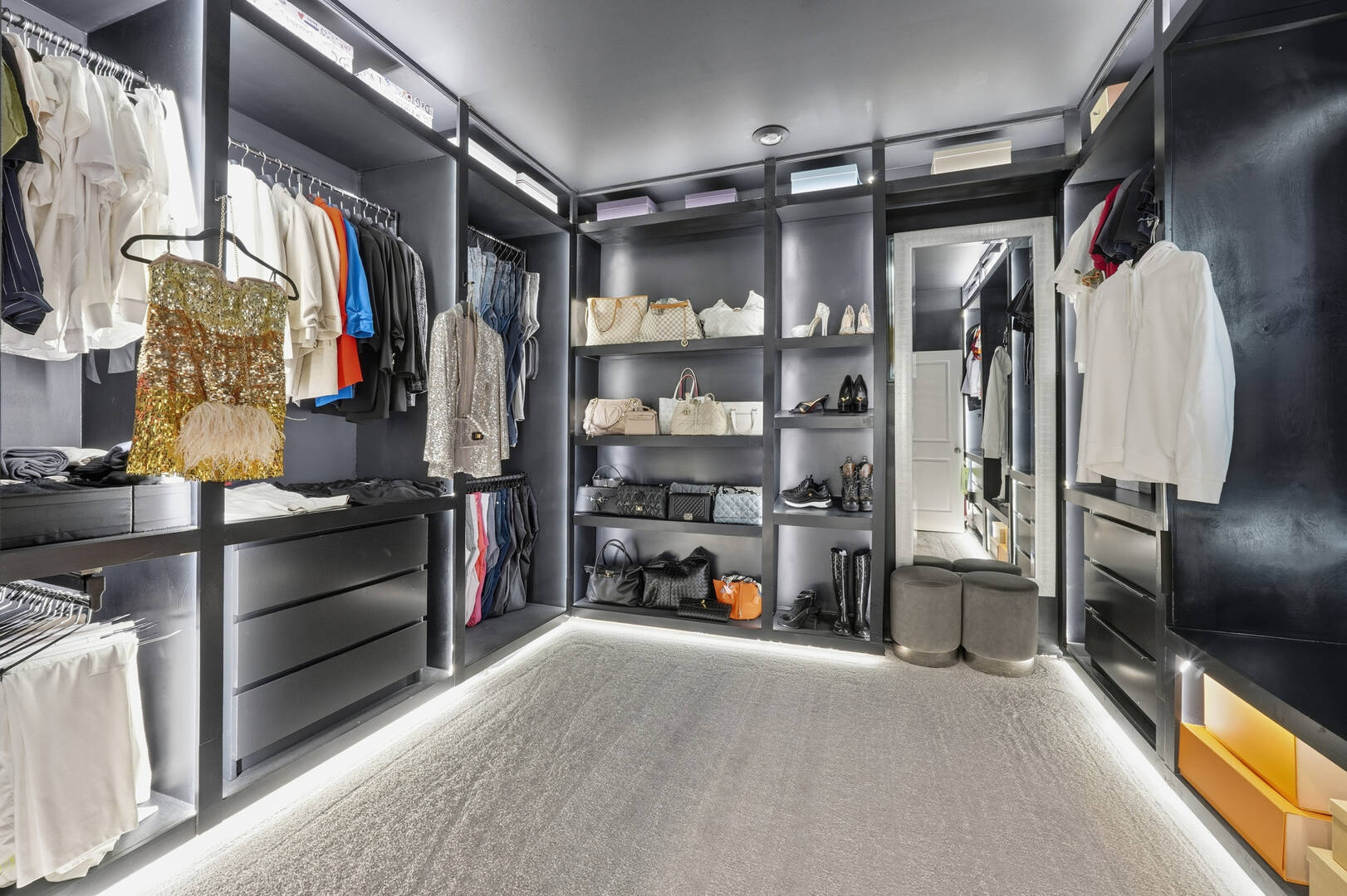 172 Aspen Hall Dr Canton, GA 30115