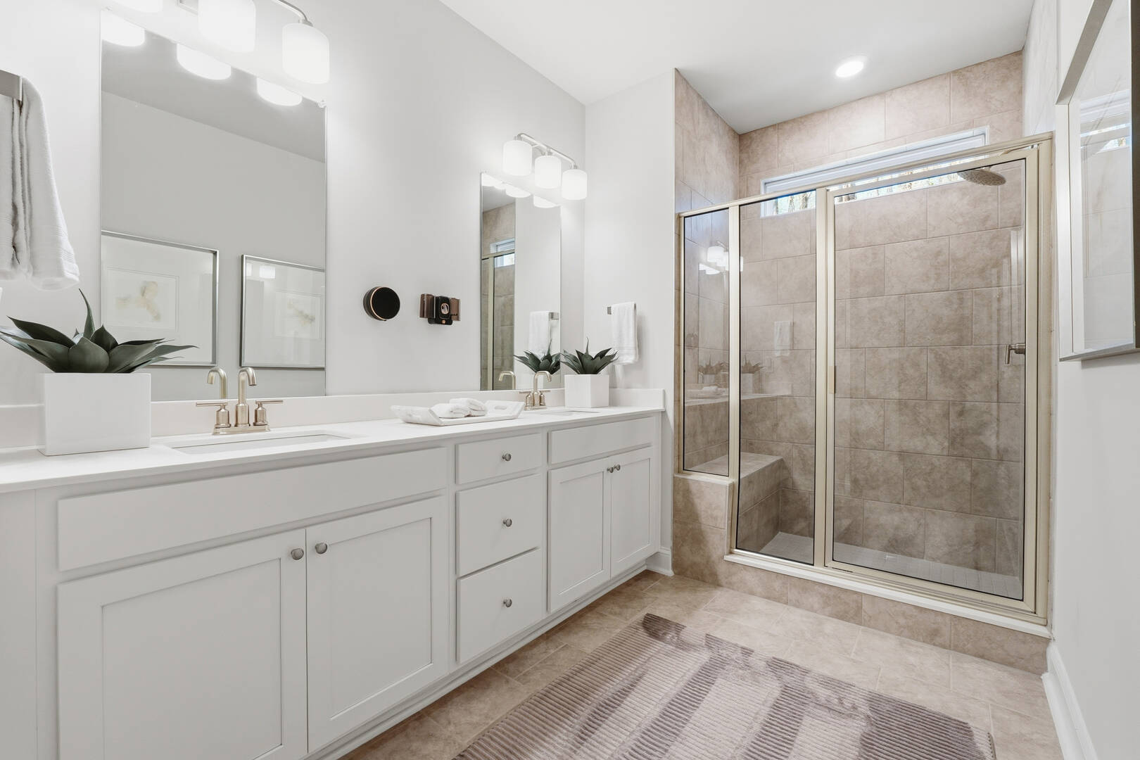 172 Aspen Hall Dr Canton, GA 30115