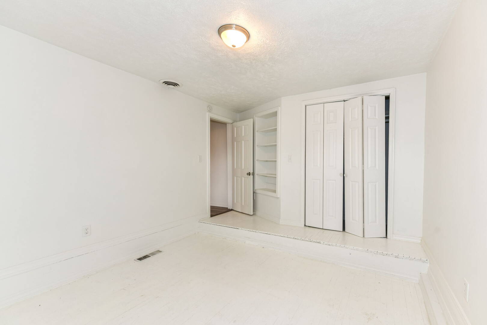 2116 E. State Rd. 38,  Markleville, IN 46056