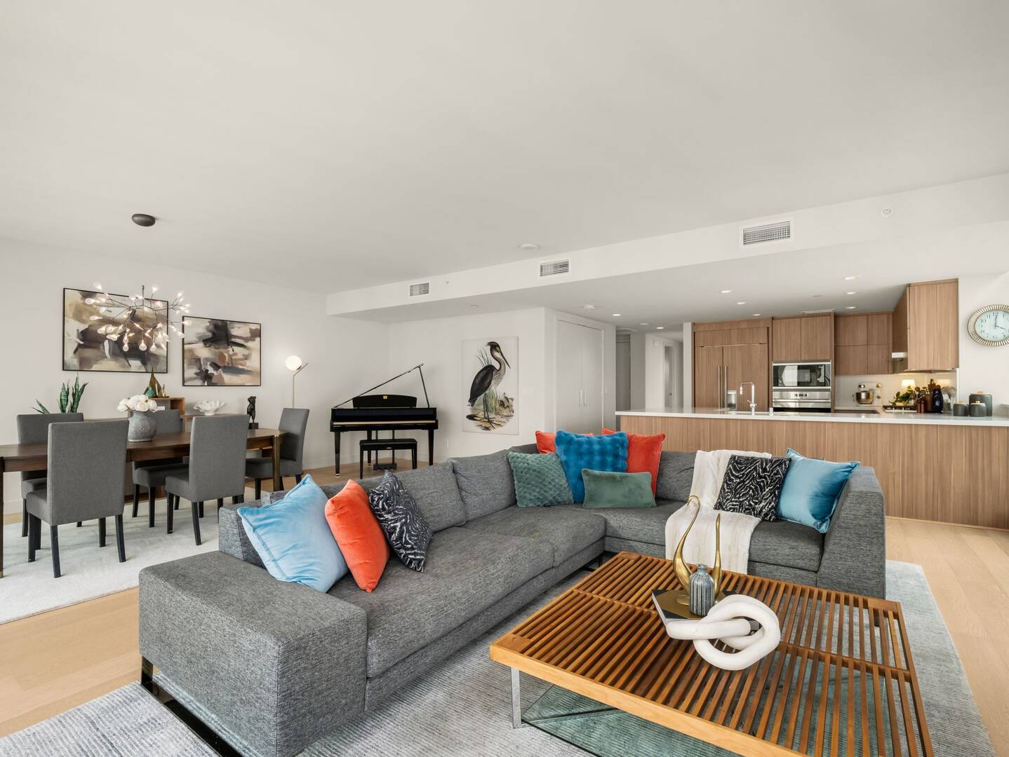 583 Battery St Unit #3802N Seattle, WA 98121