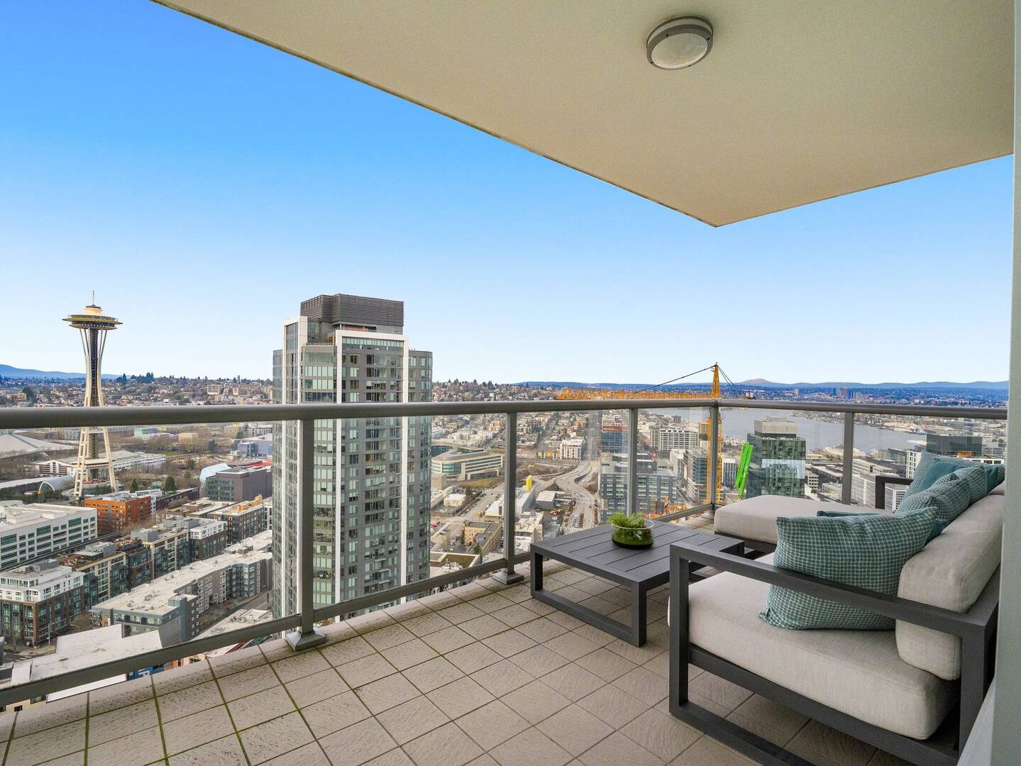 583 Battery St Unit #3802N Seattle, WA 98121