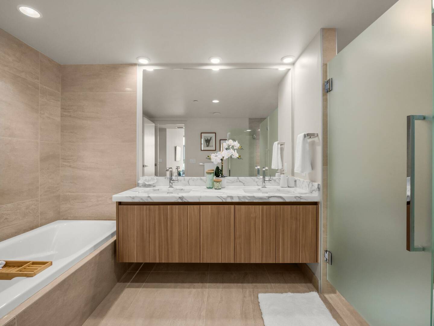 583 Battery St Unit #3802N Seattle, WA 98121