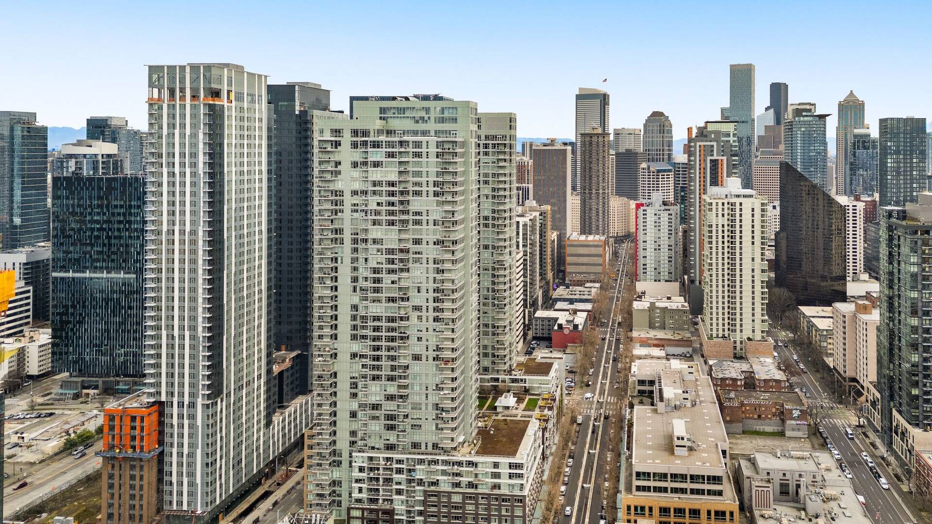 583 Battery St Unit #3802N Seattle, WA 98121