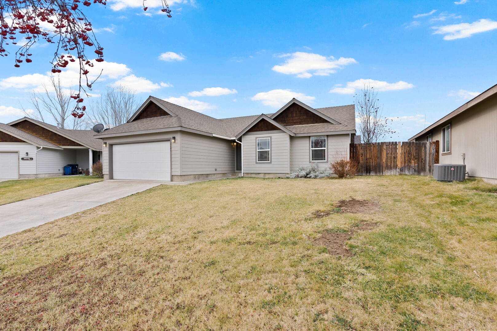 1151 NW 21st Pl Redmond, OR 97756