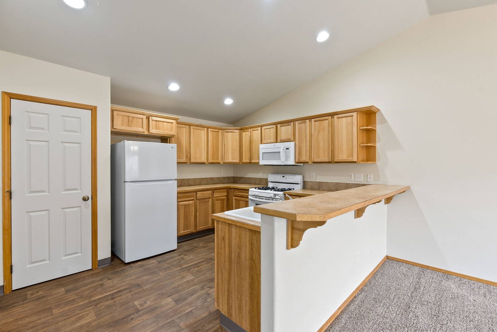 1151 NW 21st Pl Redmond, OR 97756