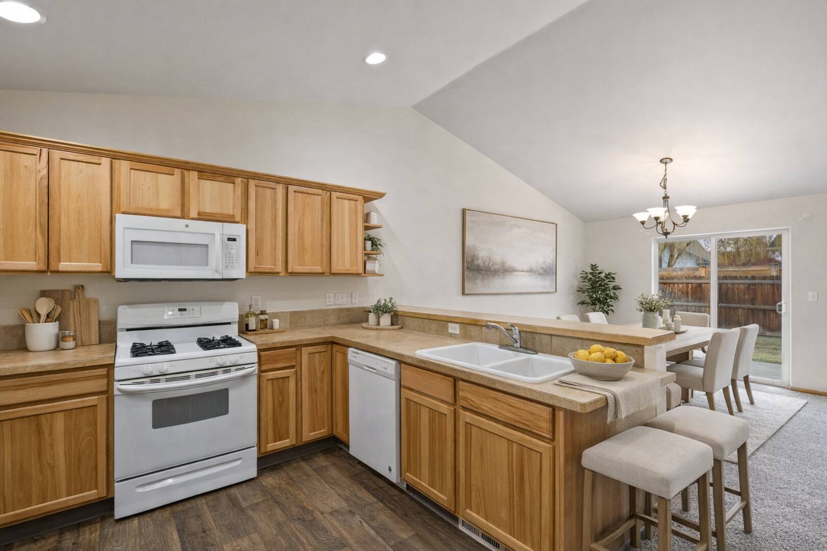 1151 NW 21st Pl Redmond, OR 97756