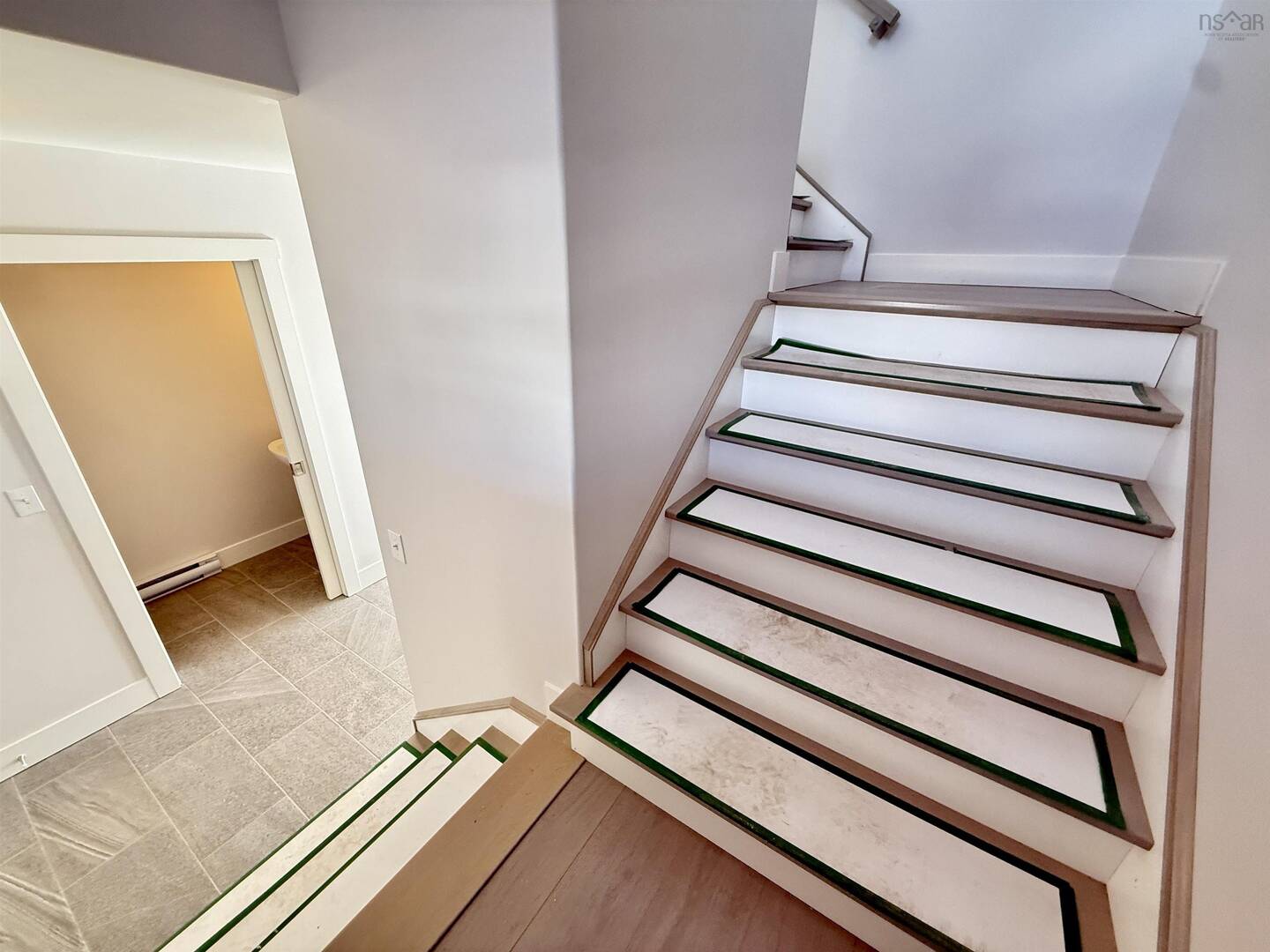 15 Brick Ln Halifax, NS B3P0G4