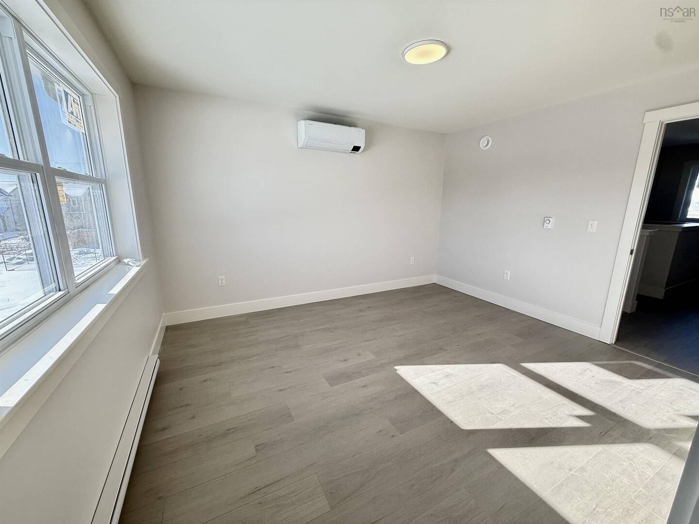 15 Brick Ln Halifax, NS B3P0G4