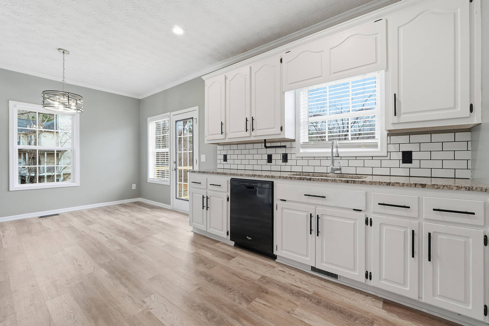 123 Nelson Oaks Drive Ball Ground, GA 30107