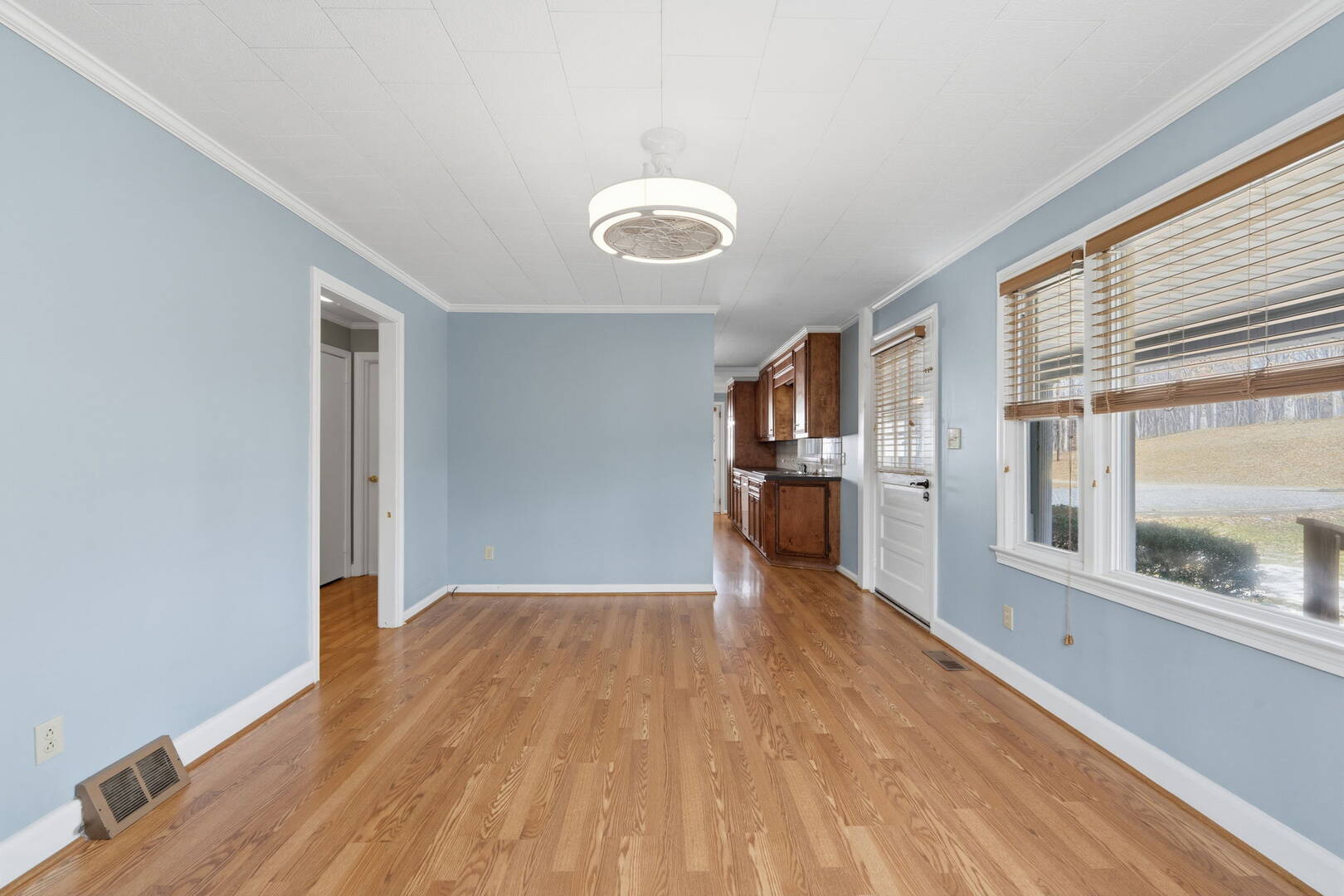 7950 Dull Rd Clemmons, NC 27012