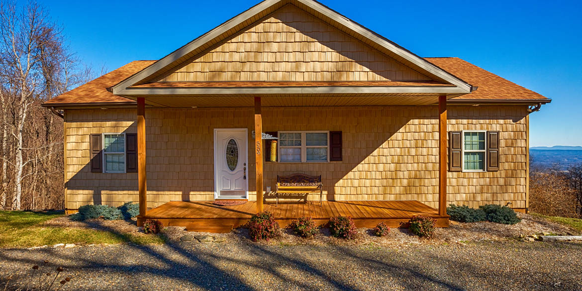 Brivity 559 Mountaineer Way Fancy Gap, VA 24328