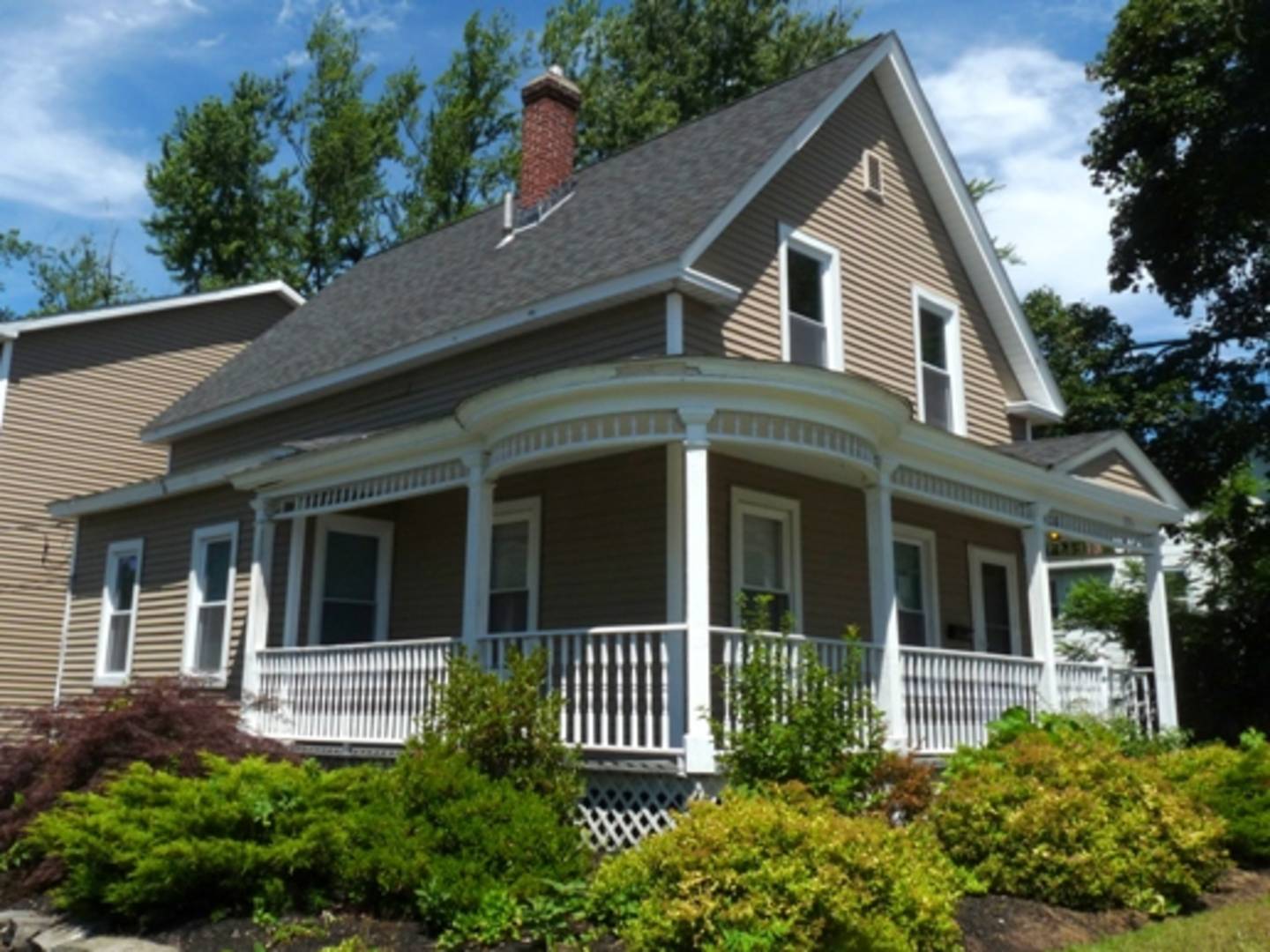 137 Lovell St - Unit A Worcester, MA 01603