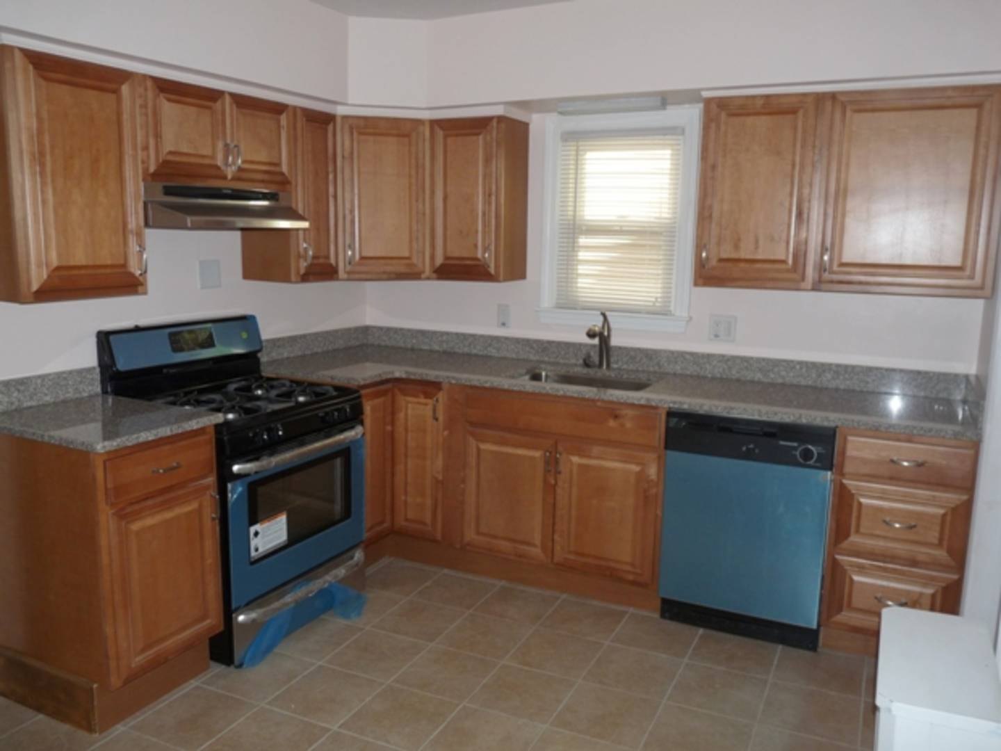 137 Lovell St - Unit A Worcester, MA 01603