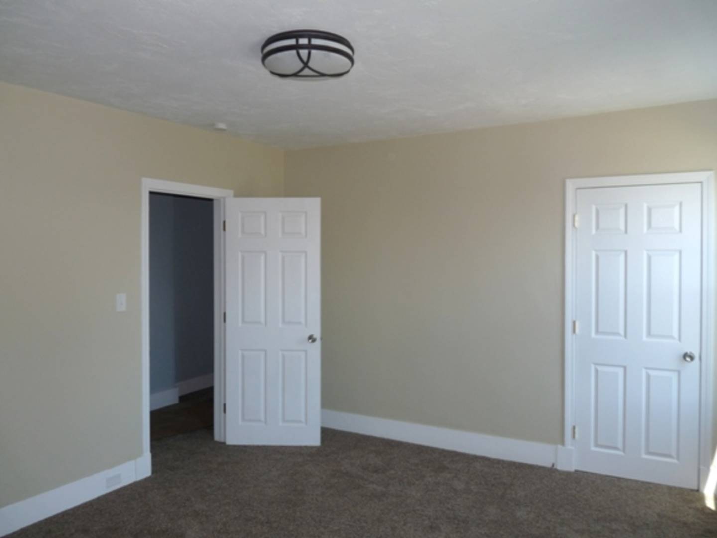 137 Lovell St - Unit A Worcester, MA 01603