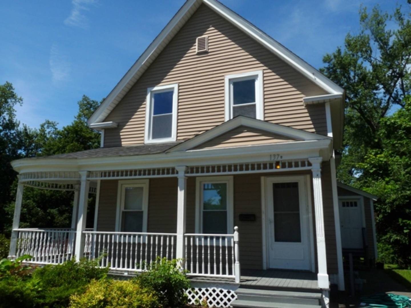 137 Lovell St - Unit A Worcester, MA 01603