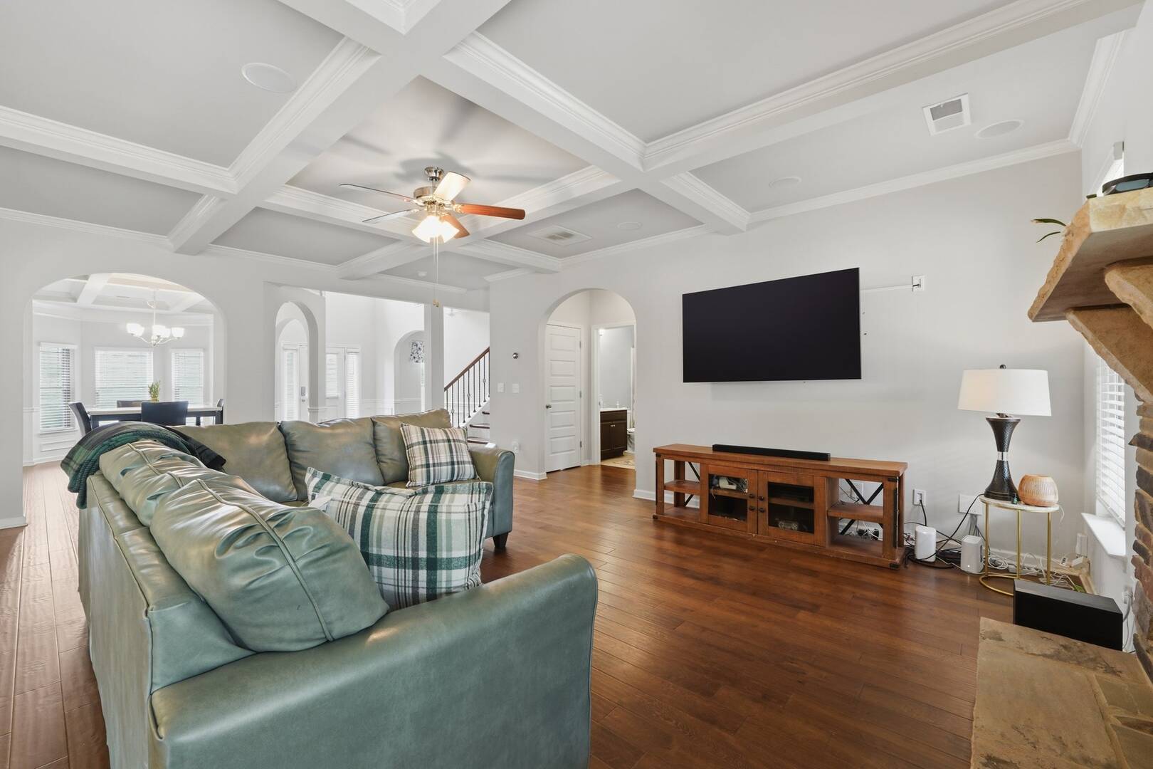 4006 Cherry Wood Dr Loganville, GA 30052