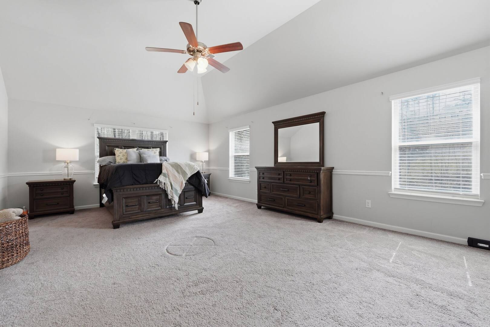 4006 Cherry Wood Dr Loganville, GA 30052