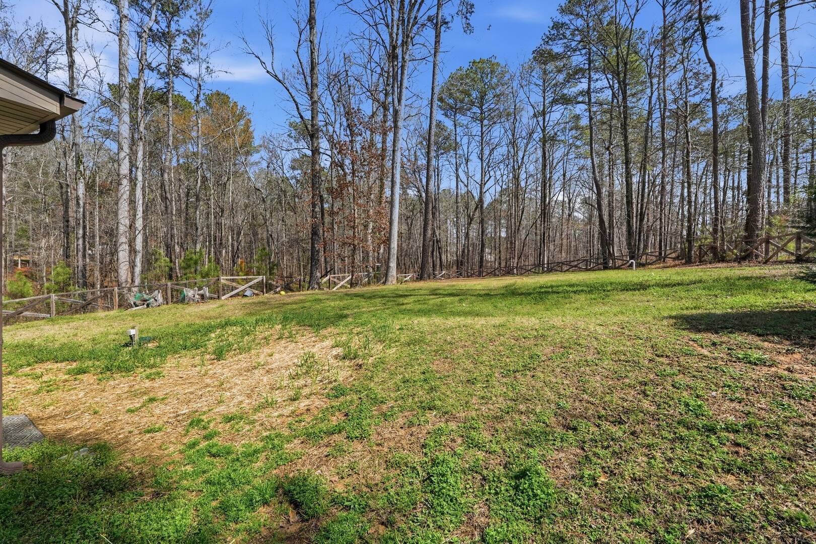 4006 Cherry Wood Dr Loganville, GA 30052