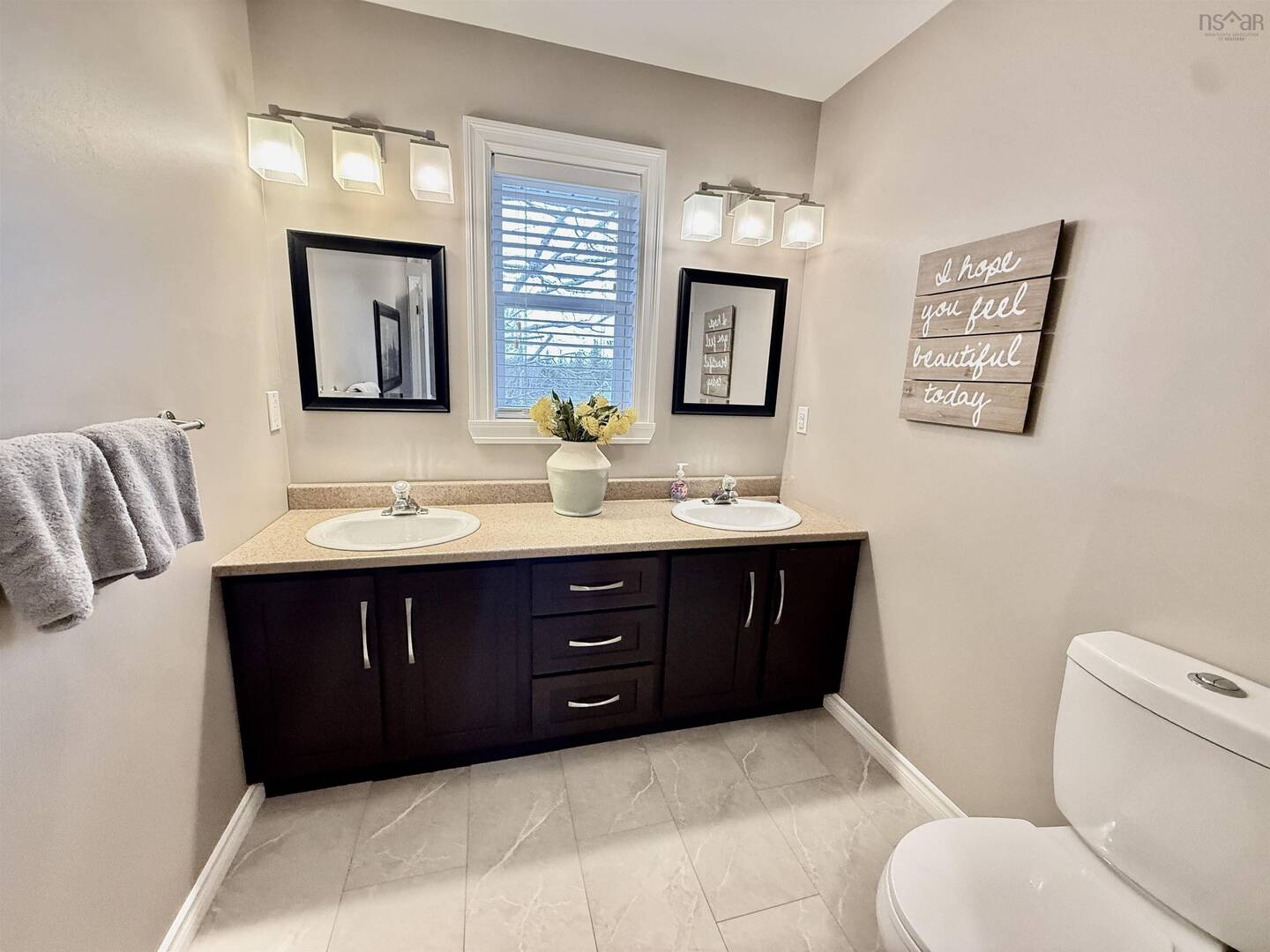 10 Trundle Crescent Middle Sackville, NS B4E2X2