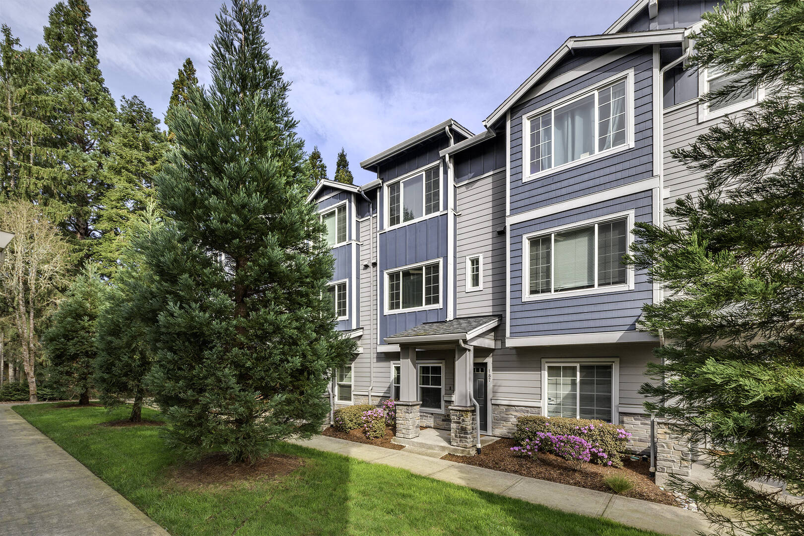 187 NE 80th Ave Hillsboro, OR 97006