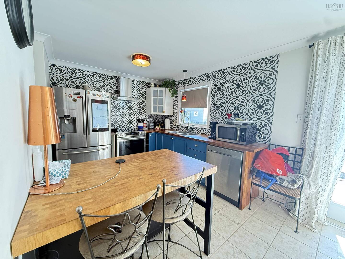 207 Green Village Ln Dartmouth, NS B2Y4V5