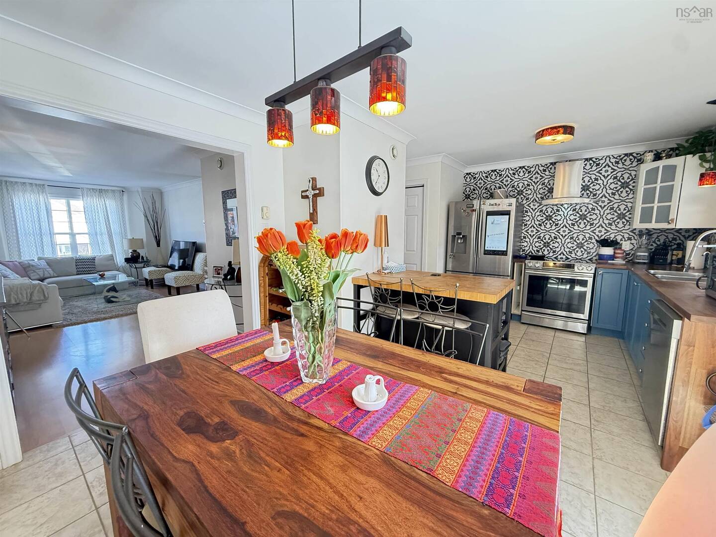 207 Green Village Ln Dartmouth, NS B2Y4V5