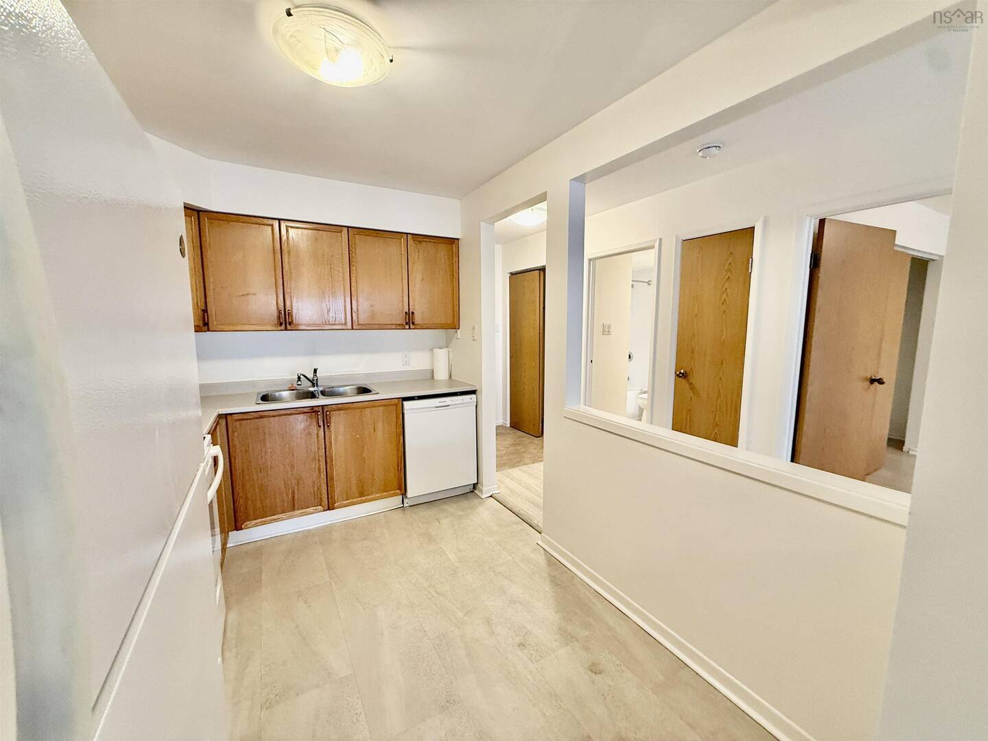 202 5230 Tobin St Halifax, NS B3H1S2