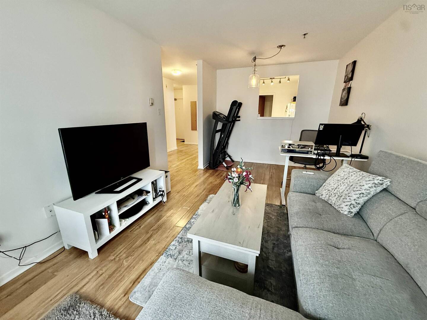 103 5230 Tobin St Halifax, NS B3H1S2