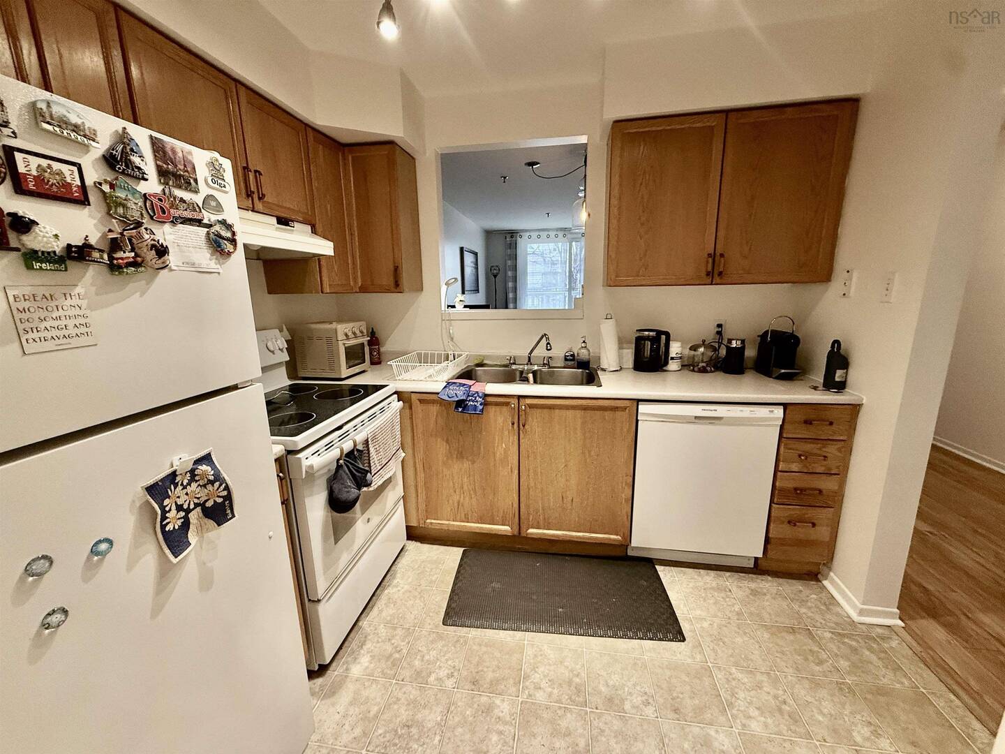 103 5230 Tobin St Halifax, NS B3H1S2