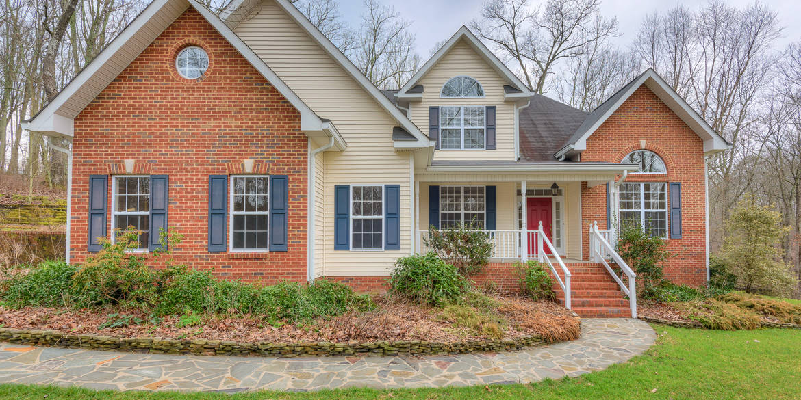 Brivity 77 Tanglewood Drive, Layfayette, GA La Fayette, GA 30728