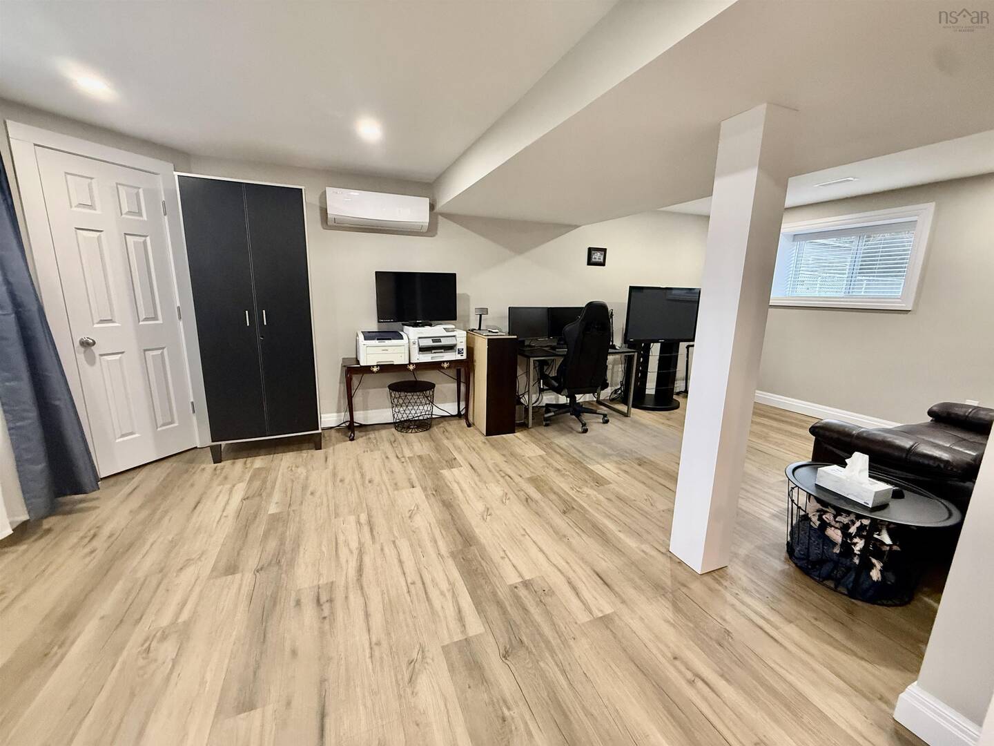 26 Romkey Dr Eastern Passage, NS B3G1G9