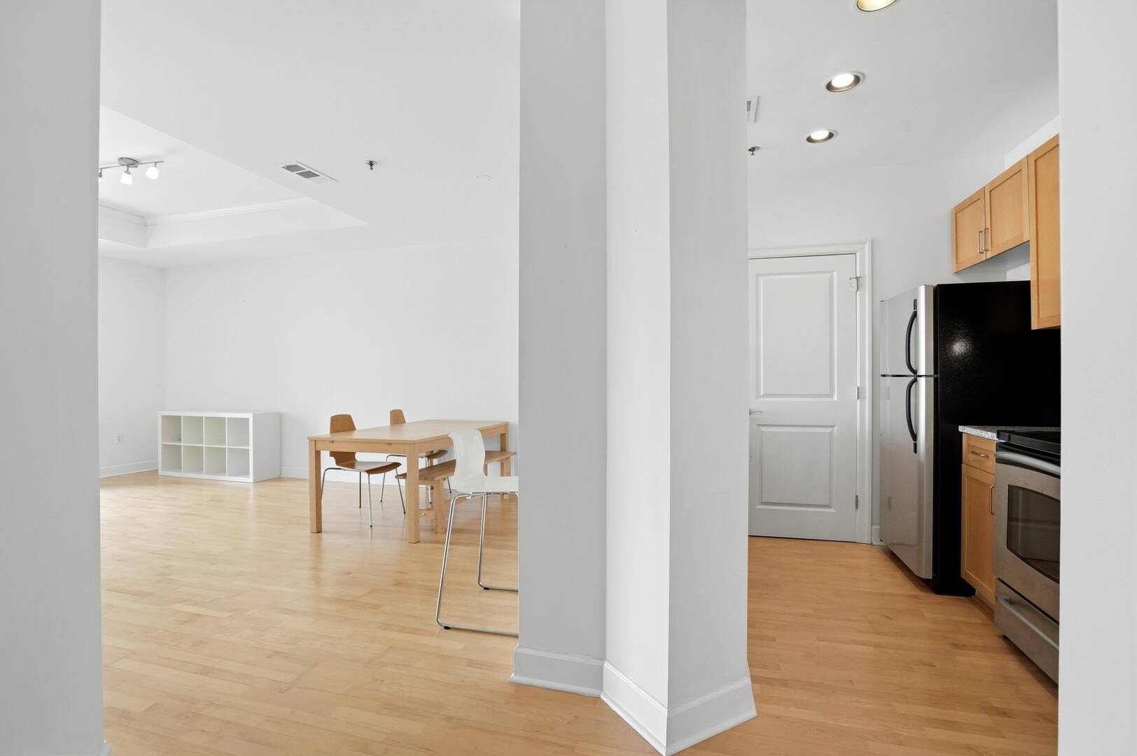 325 E Paces Ferry Rd #1606 Atlanta, GA 30305