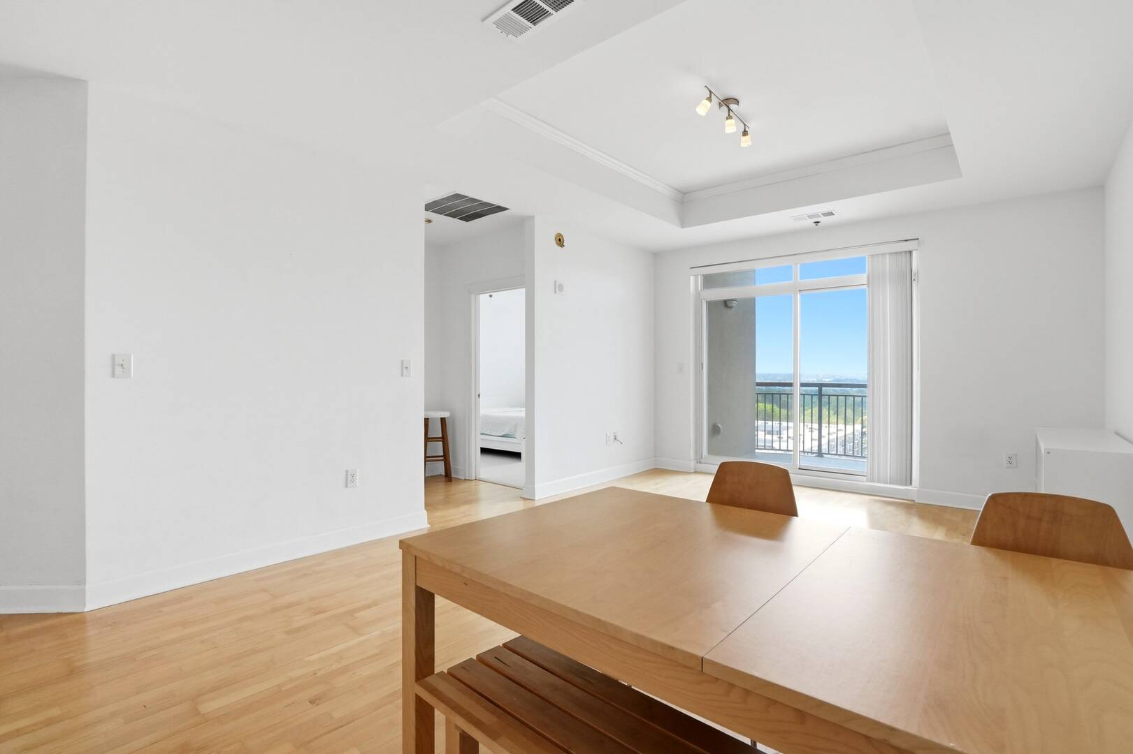 325 E Paces Ferry Rd #1606 Atlanta, GA 30305